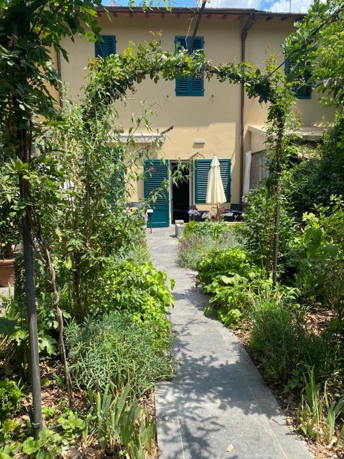 Апартаменты Charming Apt In San Frediano Флоренция Экстерьер фото
